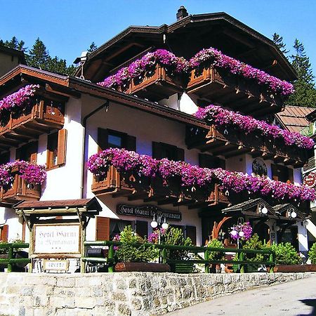 Hotel Garni La Montanara Madonna Exterior foto